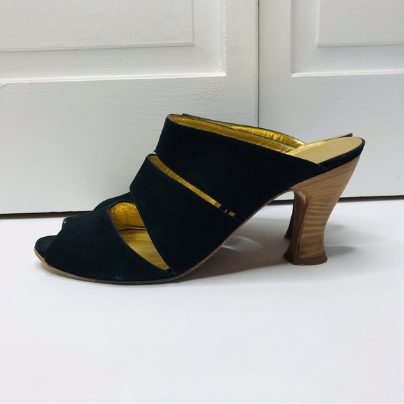 CHARLES DAVID Black Slip On Heels Size 9 - Picture 1 of 6